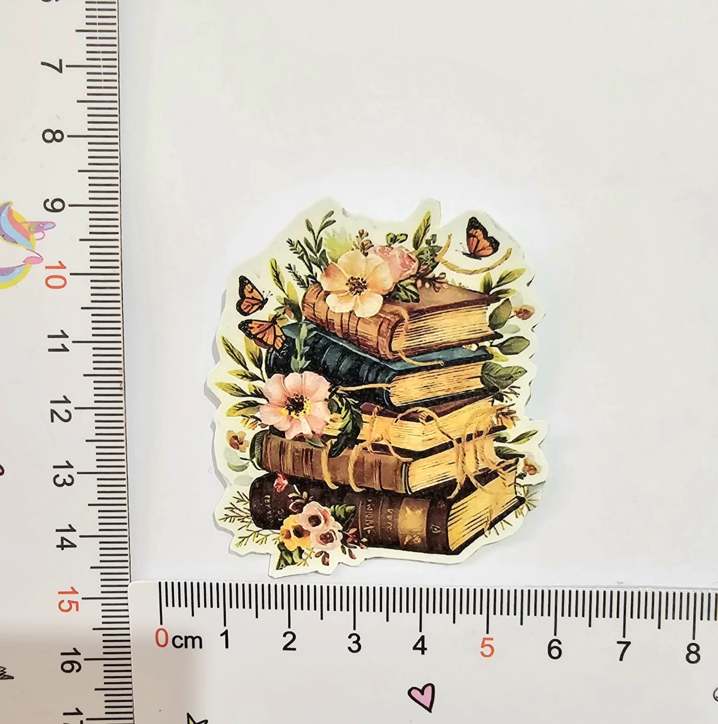 استیکر ضدآب طرح کتاب از مجموعه استیکرهای برنامه روزانه