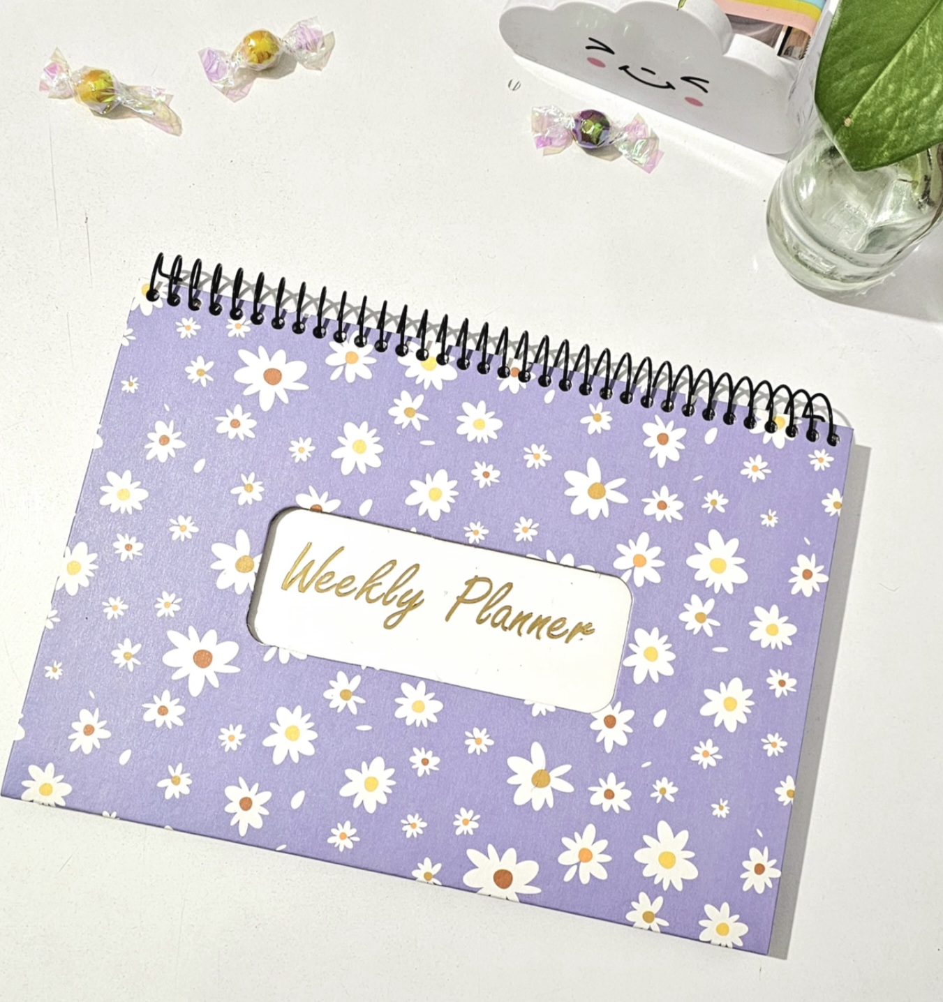 پلنر هفتگی سیمی جلد سخت