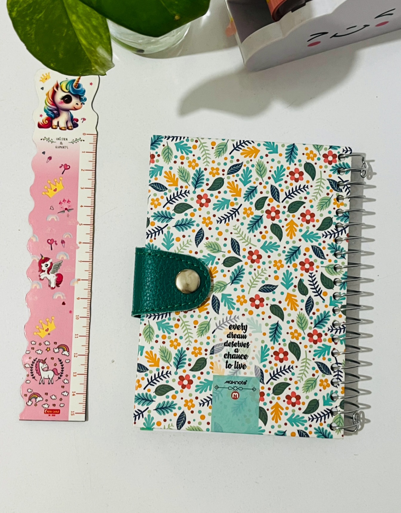 دفترچه یادداشت ۱۰۰برگ جلد سخت دکمه دار