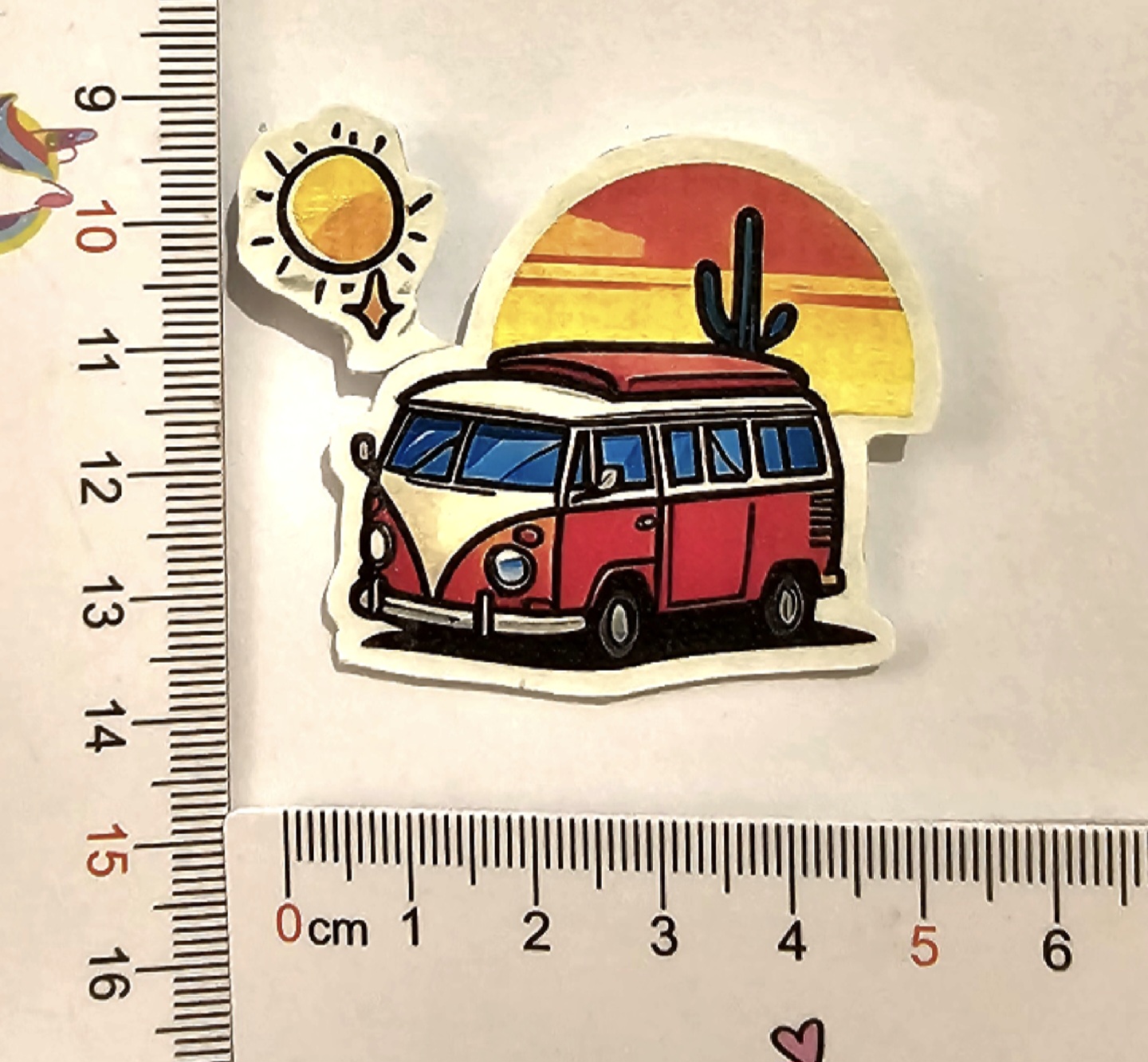 استیکر ضدآب طرح ماشین سفر از مجموعه گردشگری