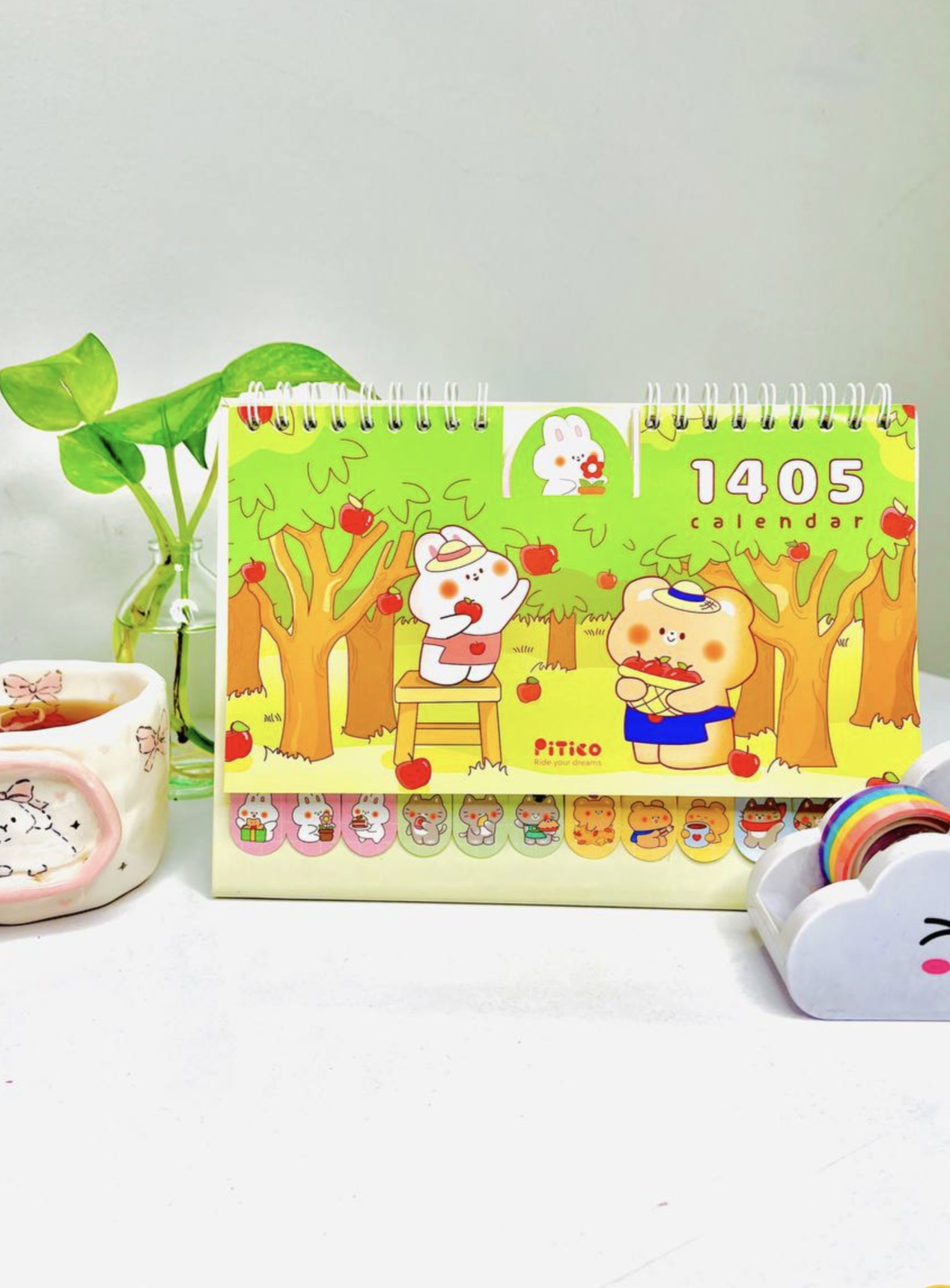 تقویم رومیزی سال ۱۴۰۵ پیتیکو